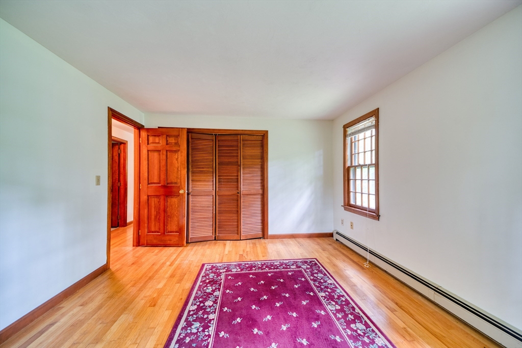 10 Little Acorn Ln