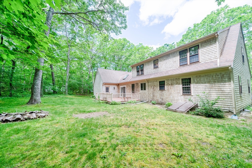 10 Little Acorn Ln