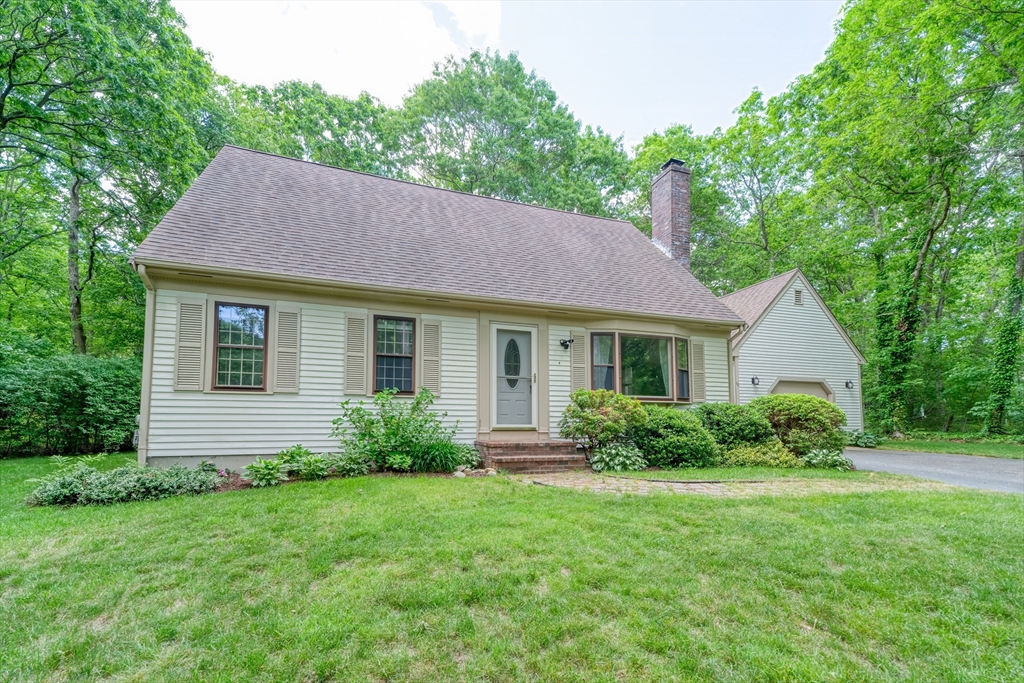 10 Little Acorn Ln