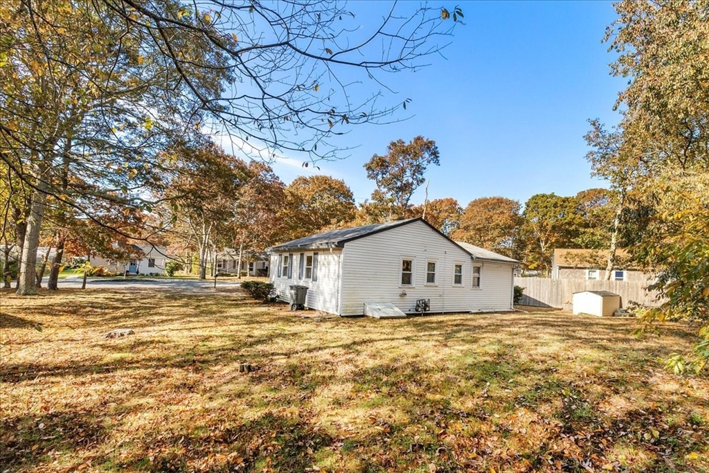 28-30 Lake Rd E