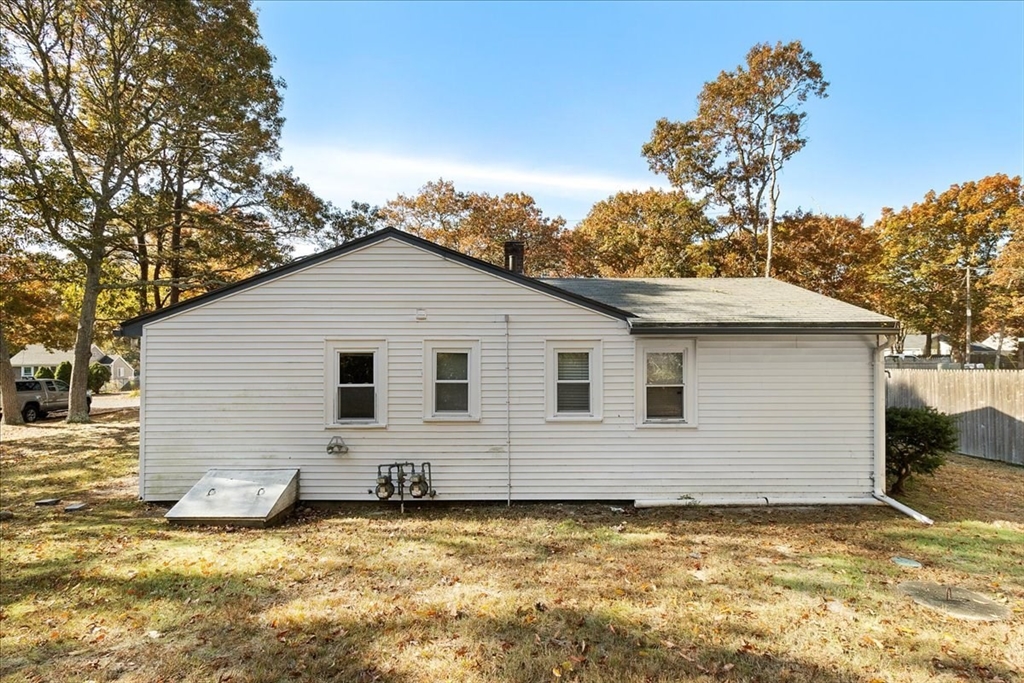 28-30 Lake Rd E
