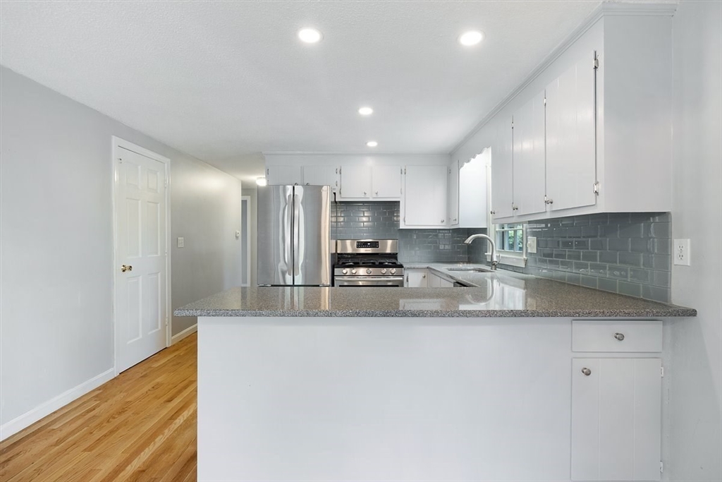 27 Lietrim Cir