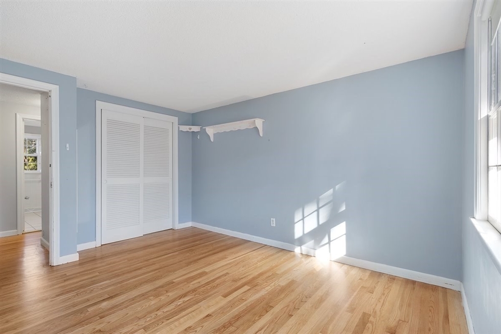 27 Lietrim Cir