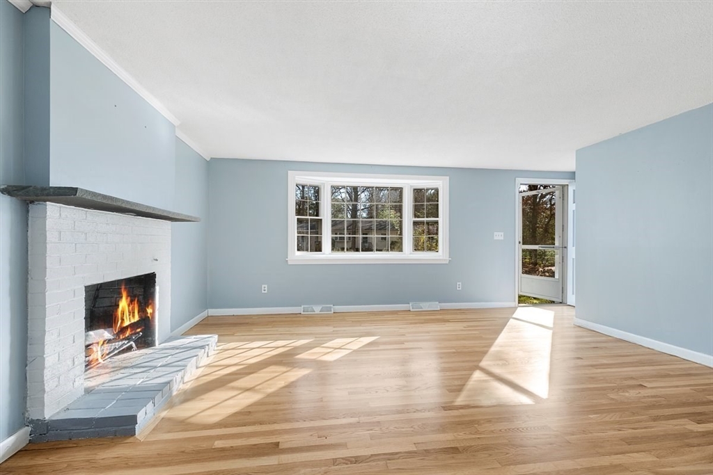 27 Lietrim Cir