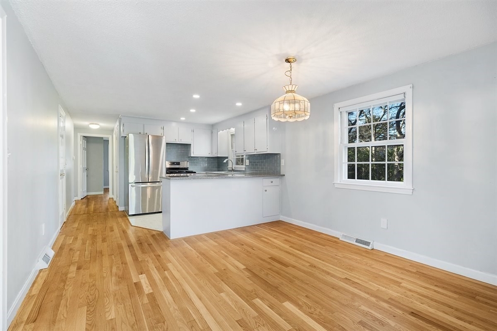 27 Lietrim Cir