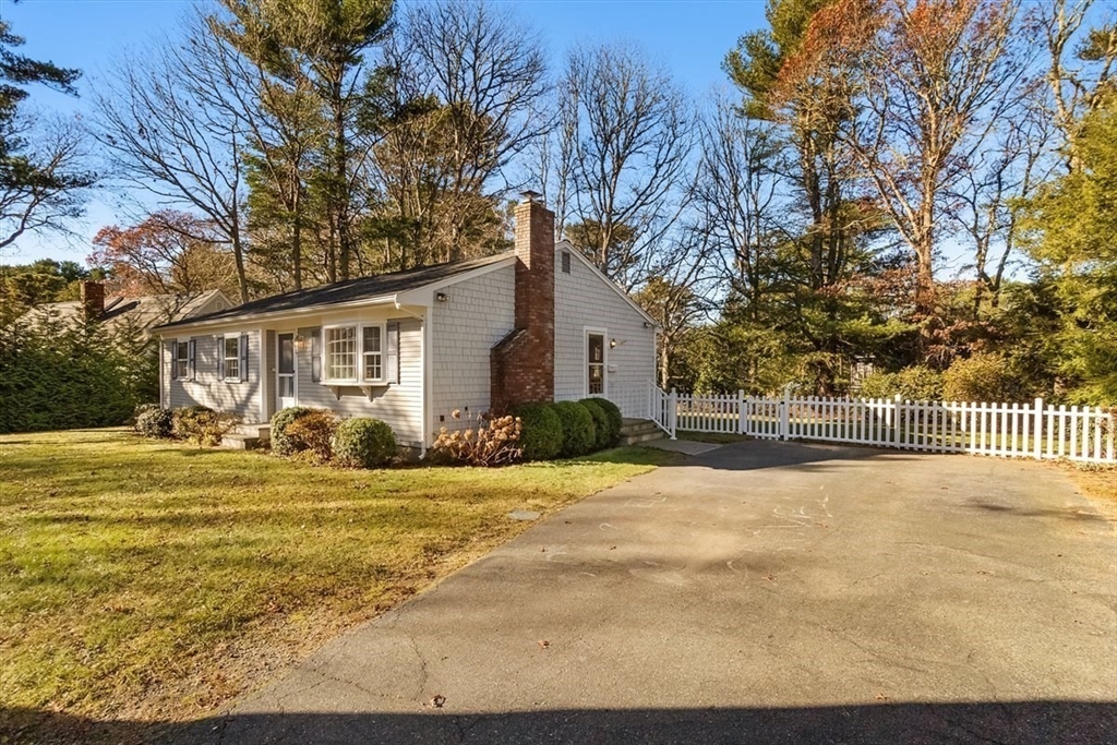 27 Lietrim Cir