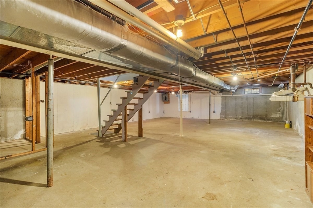 27 Lietrim Cir