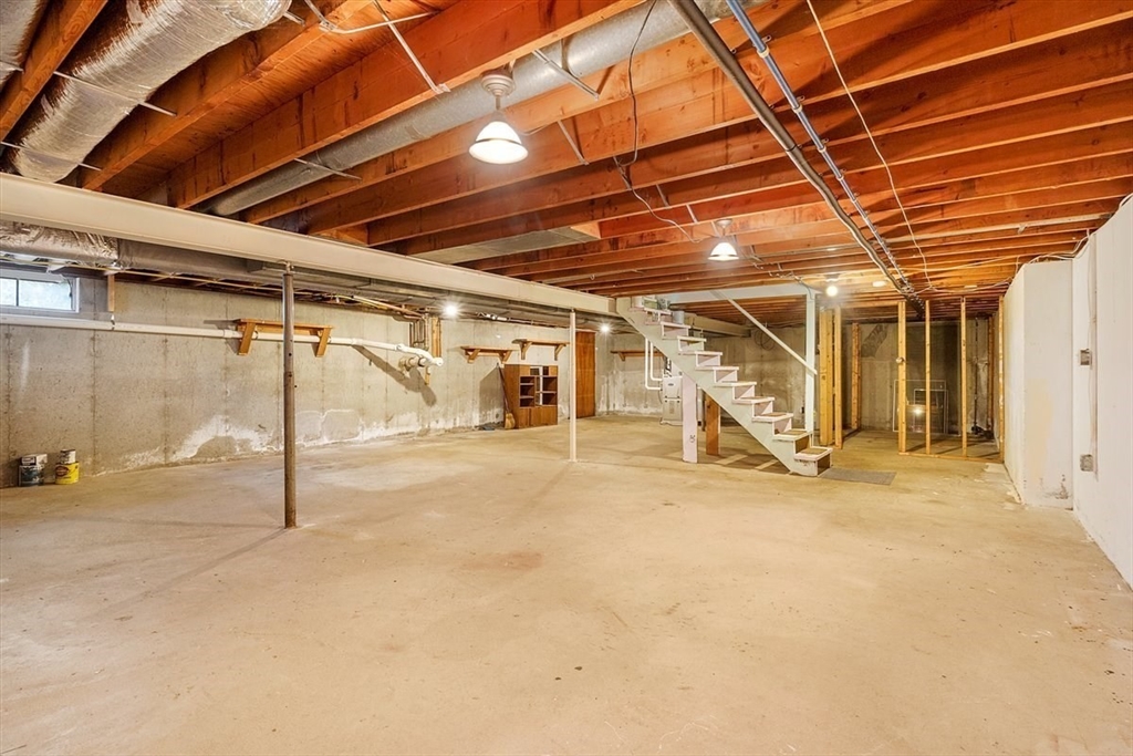 27 Lietrim Cir