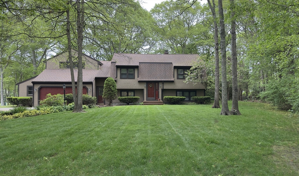 66 Holly Ridge Dr