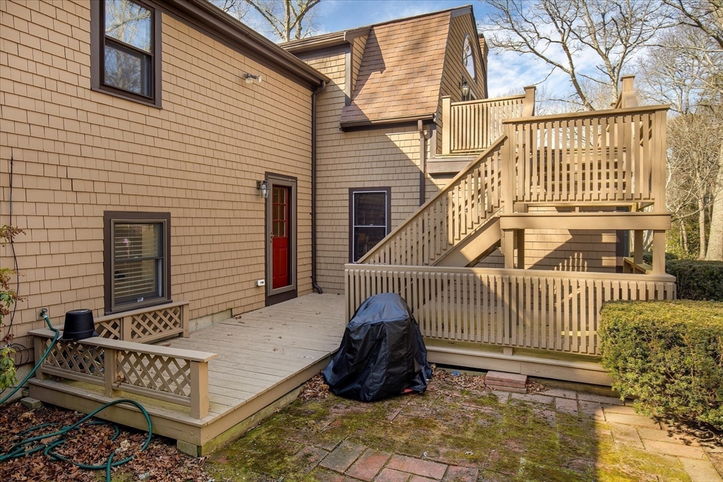66 Holly Ridge Dr