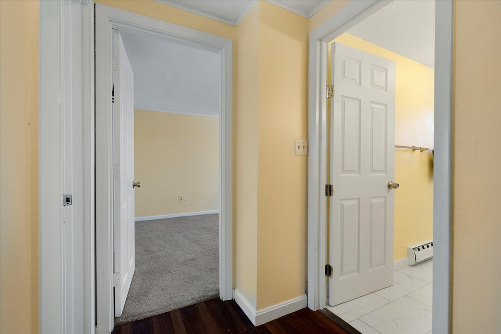 405 Village Dr # 405