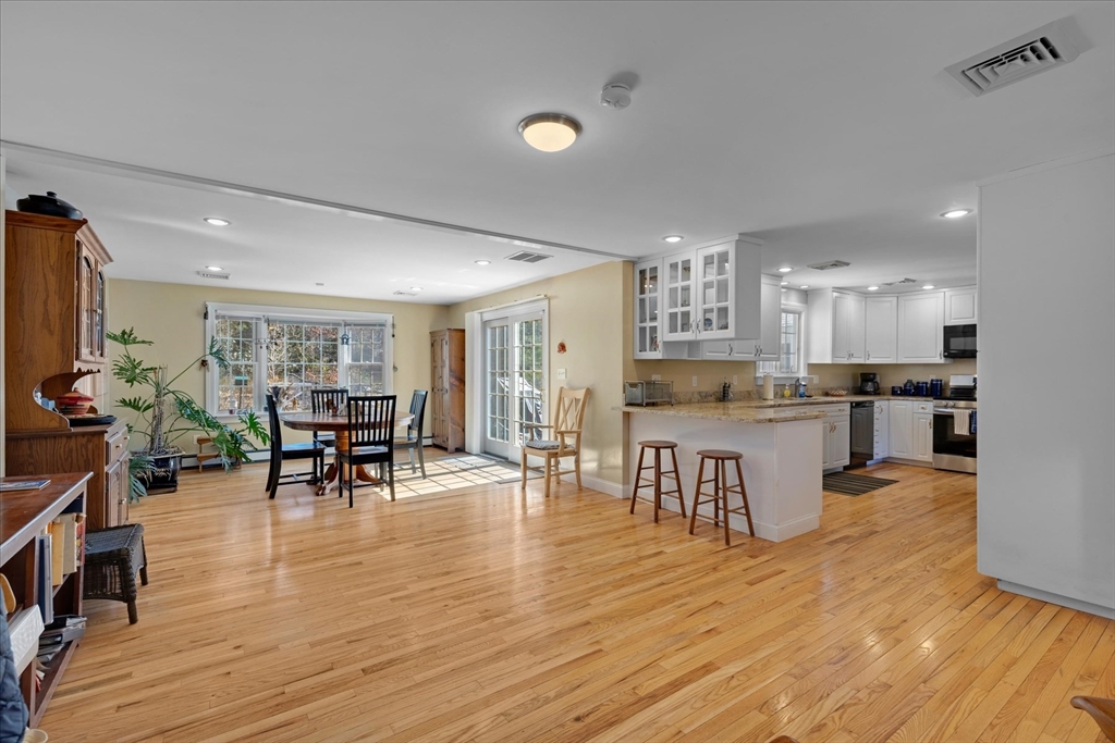 1820 Santuit Newtown Rd