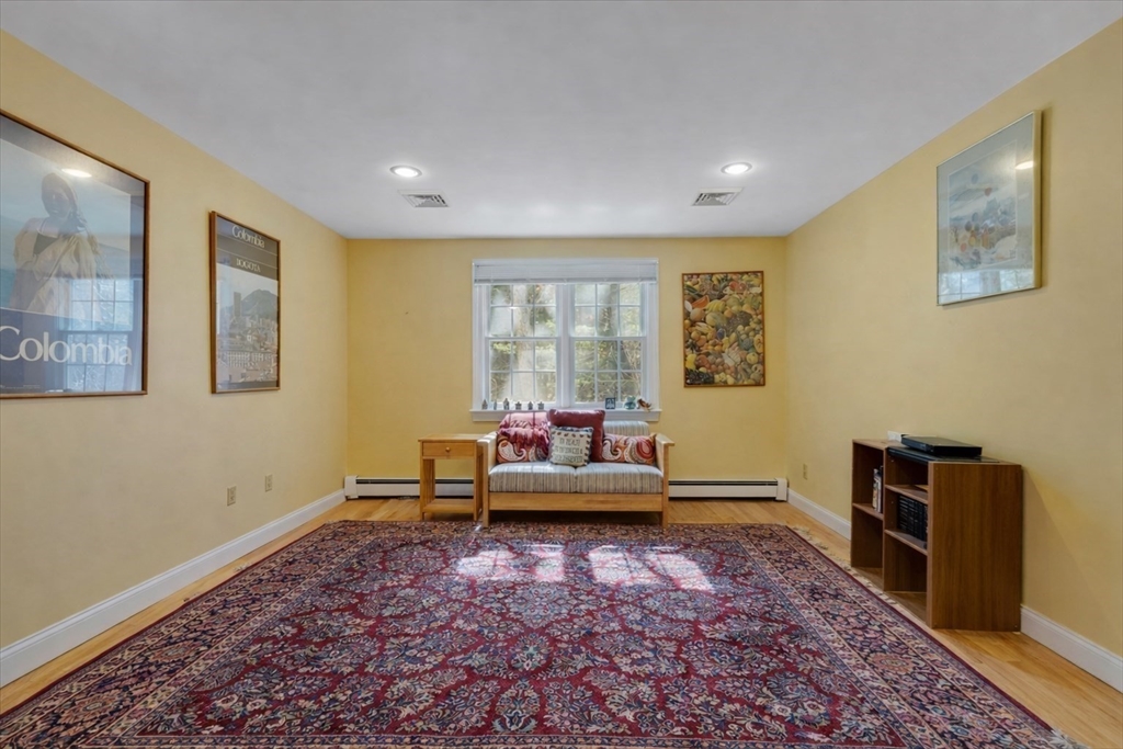 1820 Santuit Newtown Rd