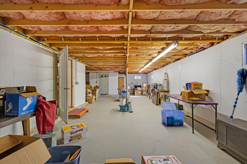 1820 Santuit Newtown Rd