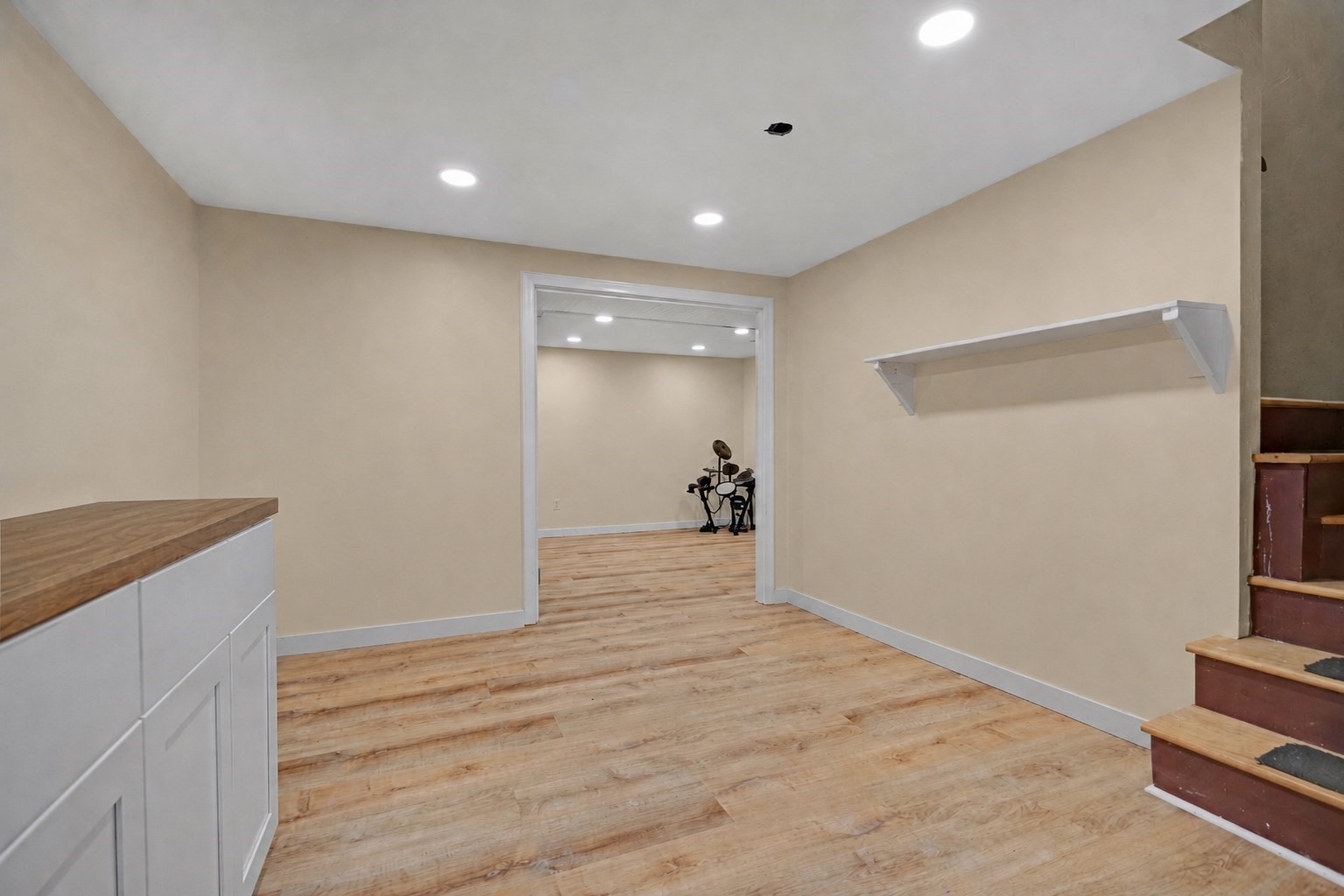 103 John Ewer Rd