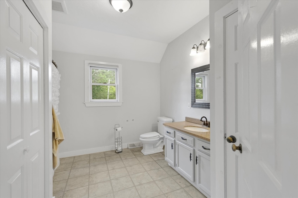 103 John Ewer Rd