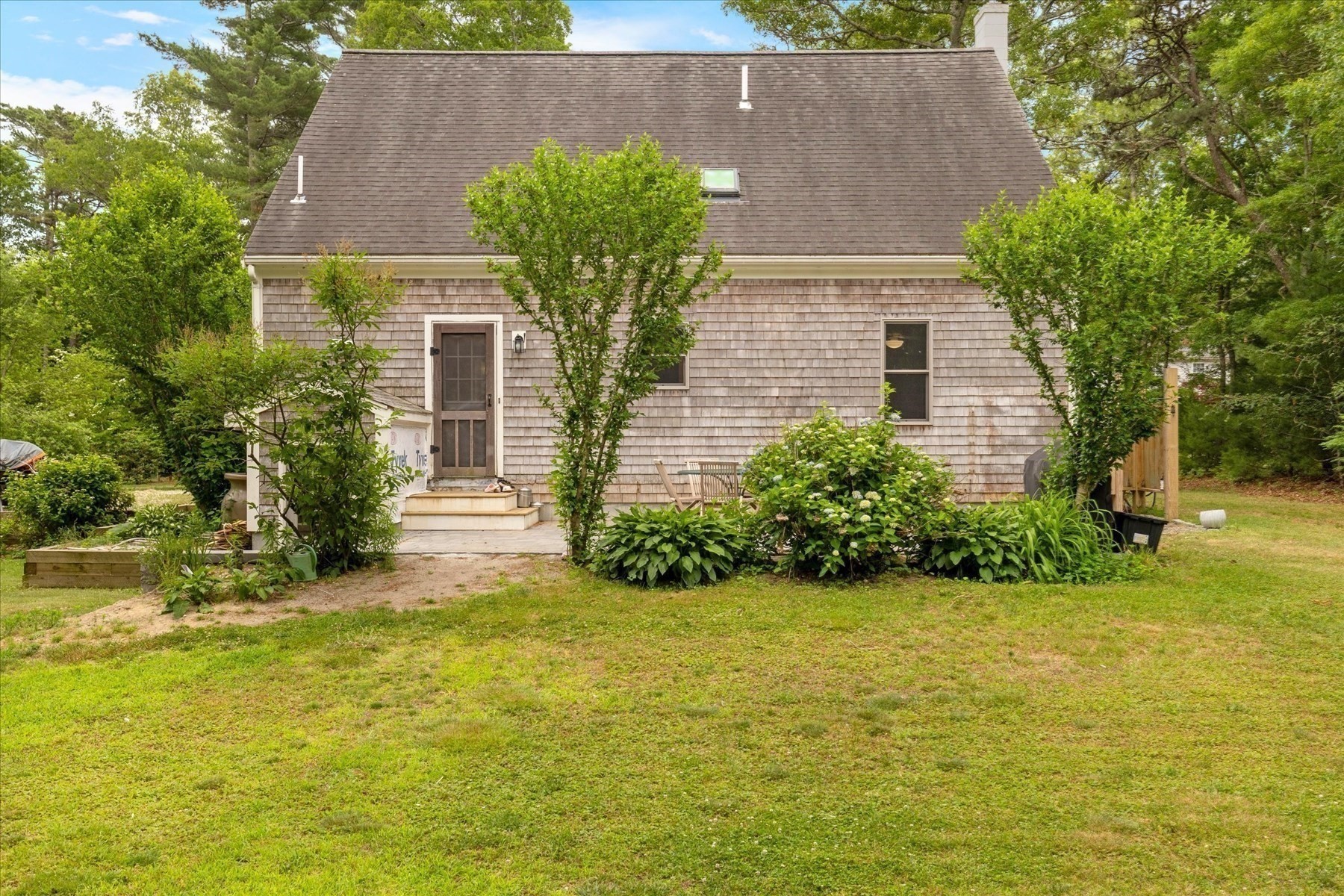 103 John Ewer Rd