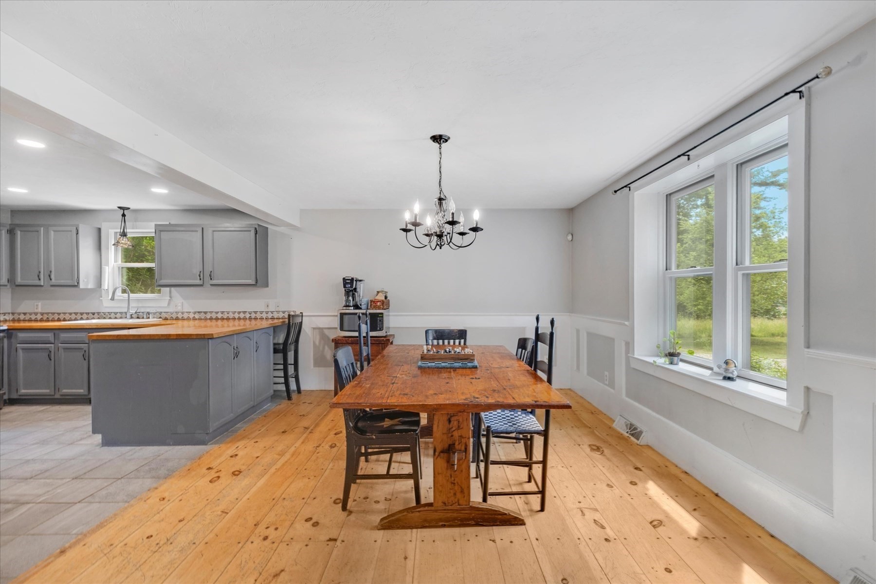 103 John Ewer Rd