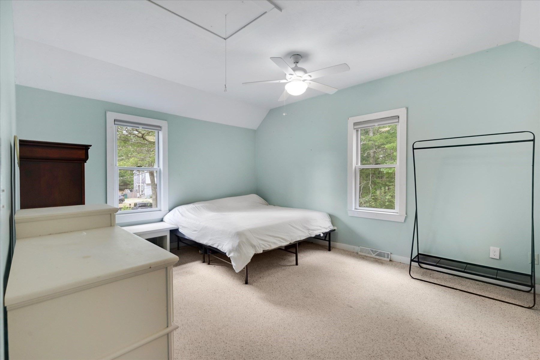 103 John Ewer Rd