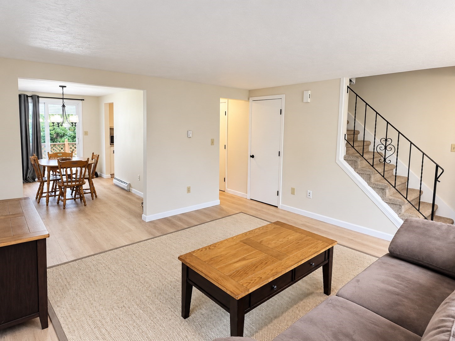 104 Village Dr # 104
