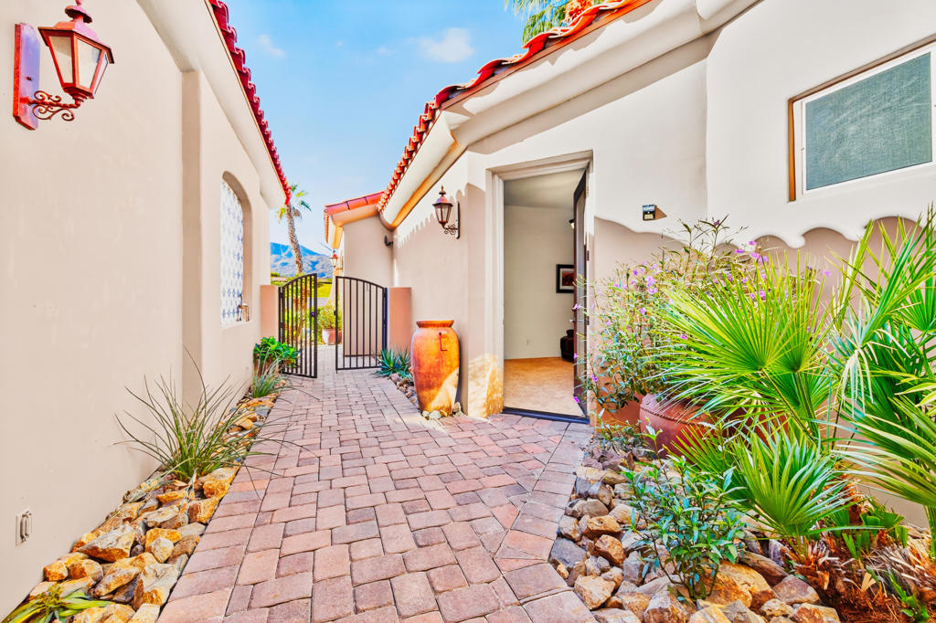 50330 Valencia Court