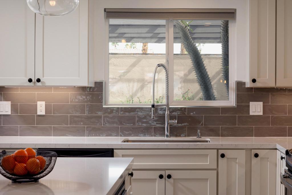 49165 Washington Street