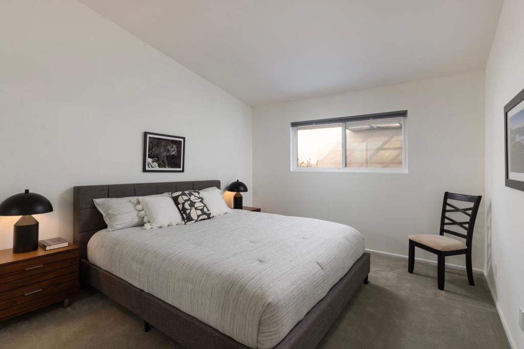 49165 Washington Street