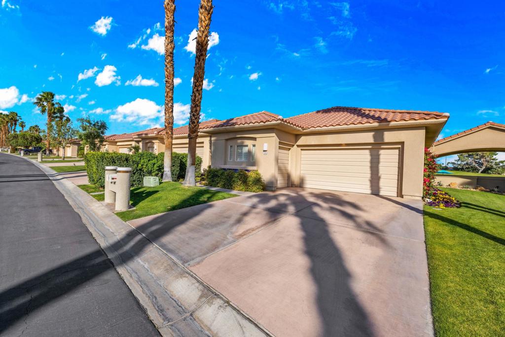 141 Kavenish Drive
