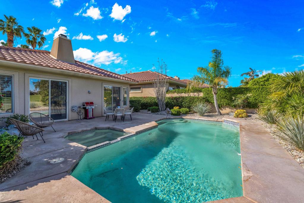 141 Kavenish Drive