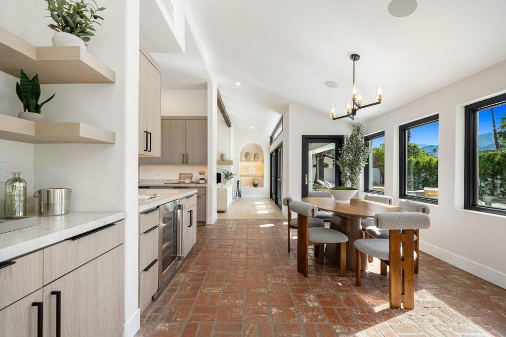 48721 San Vicente Street