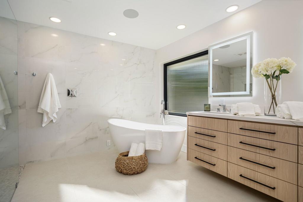 48721 San Vicente Street