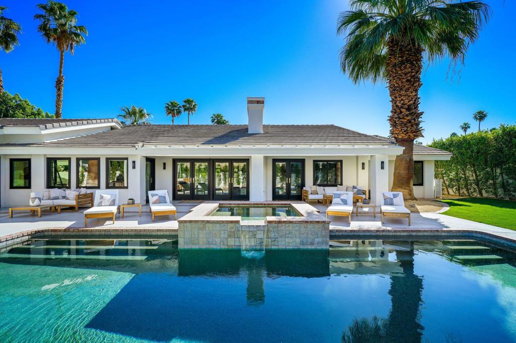 48721 San Vicente Street