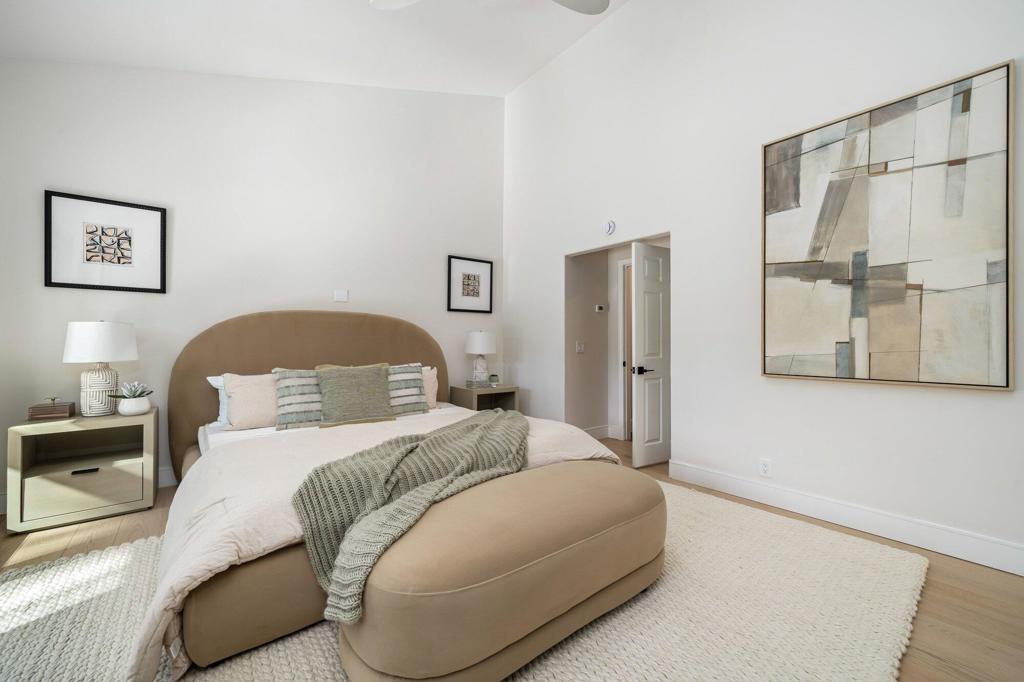 48721 San Vicente Street