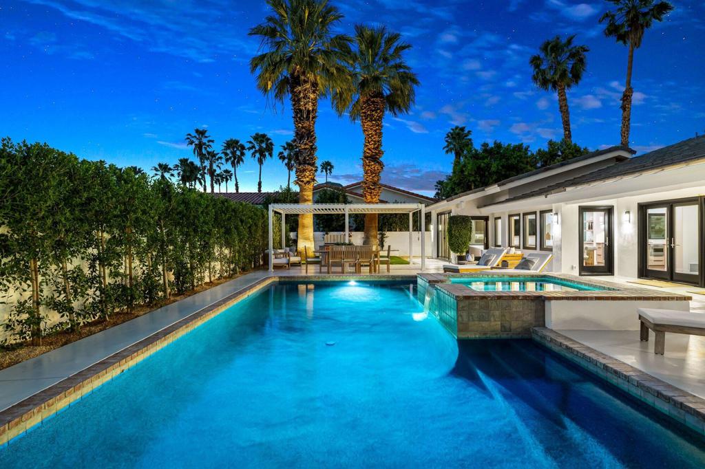 48721 San Vicente Street