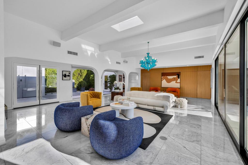 70881 Windsor Circle