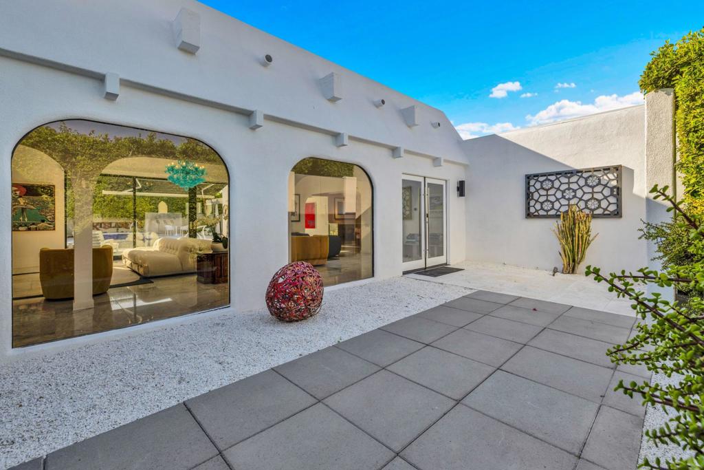 70881 Windsor Circle