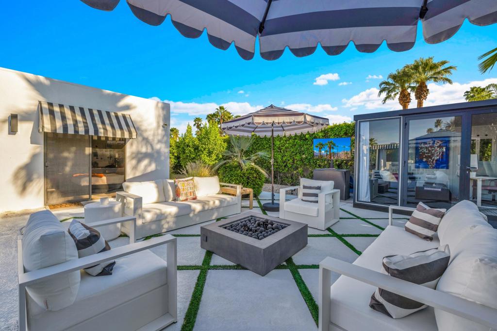 70881 Windsor Circle