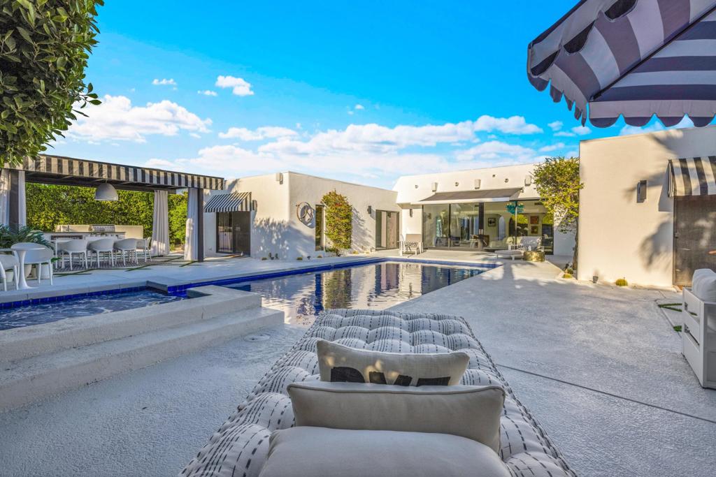 70881 Windsor Circle