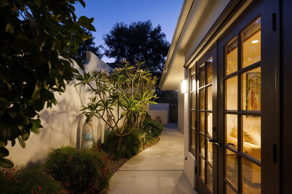 49452 Avila Drive