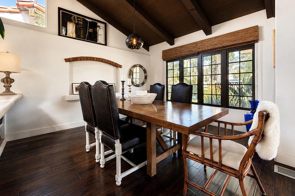 49452 Avila Drive