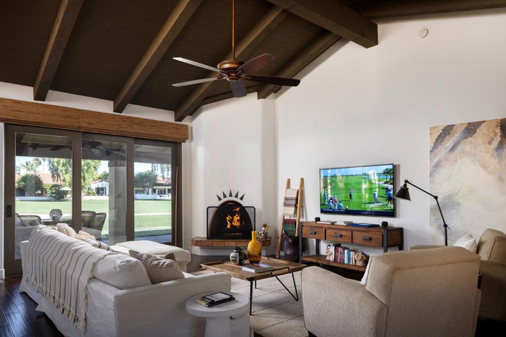 49452 Avila Drive