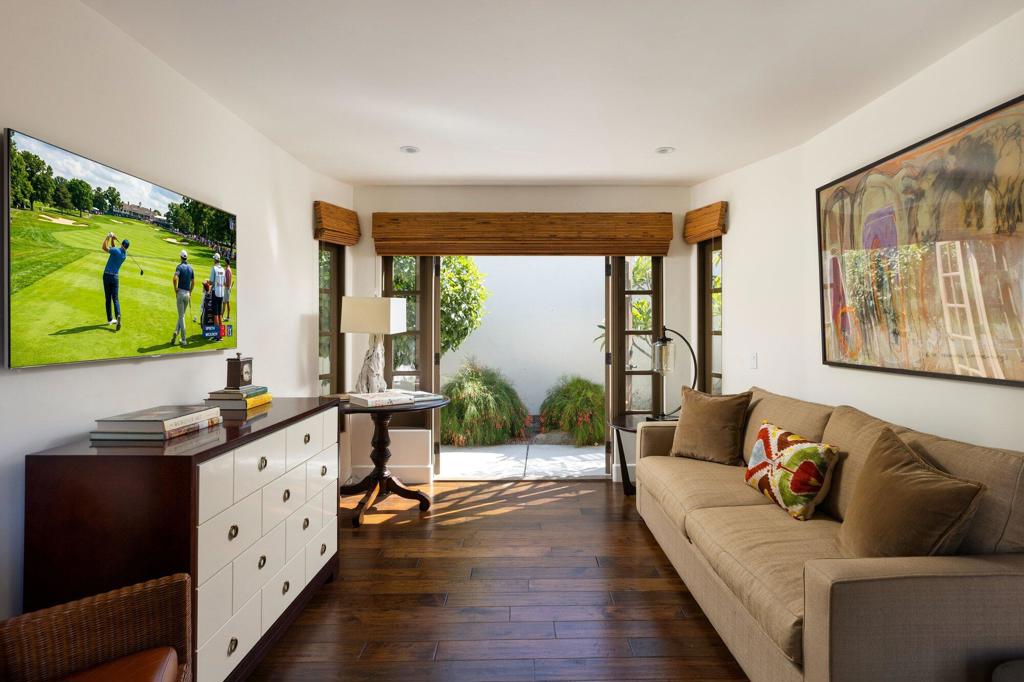 49452 Avila Drive