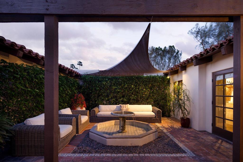 49452 Avila Drive