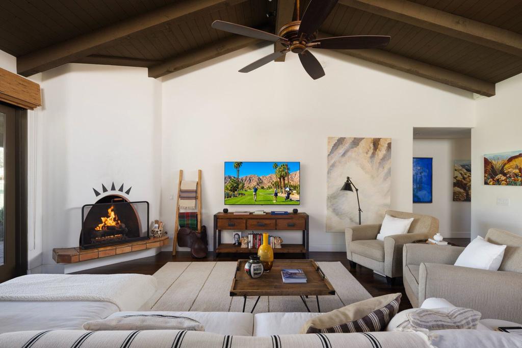 49452 Avila Drive