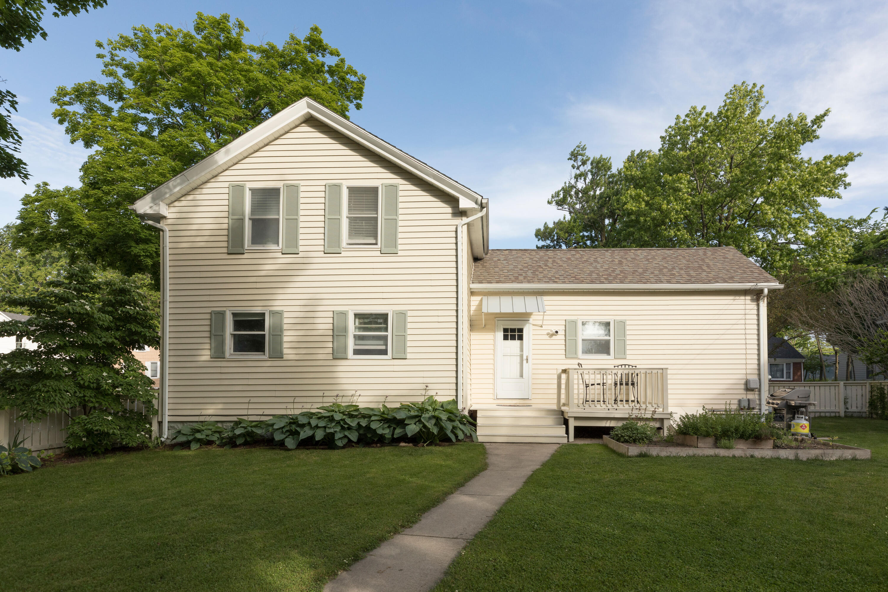 823 Court Street, St. Joseph