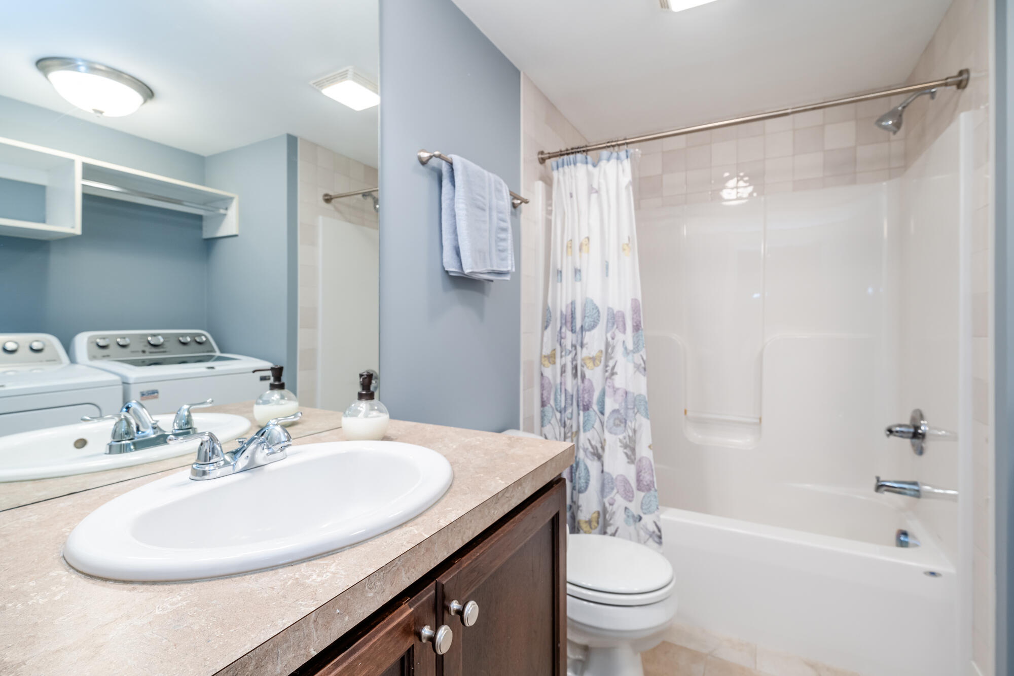 670 Beachwood Path