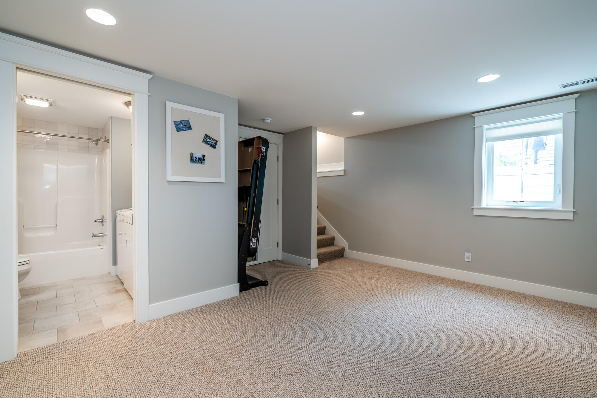 670 Beachwood Path