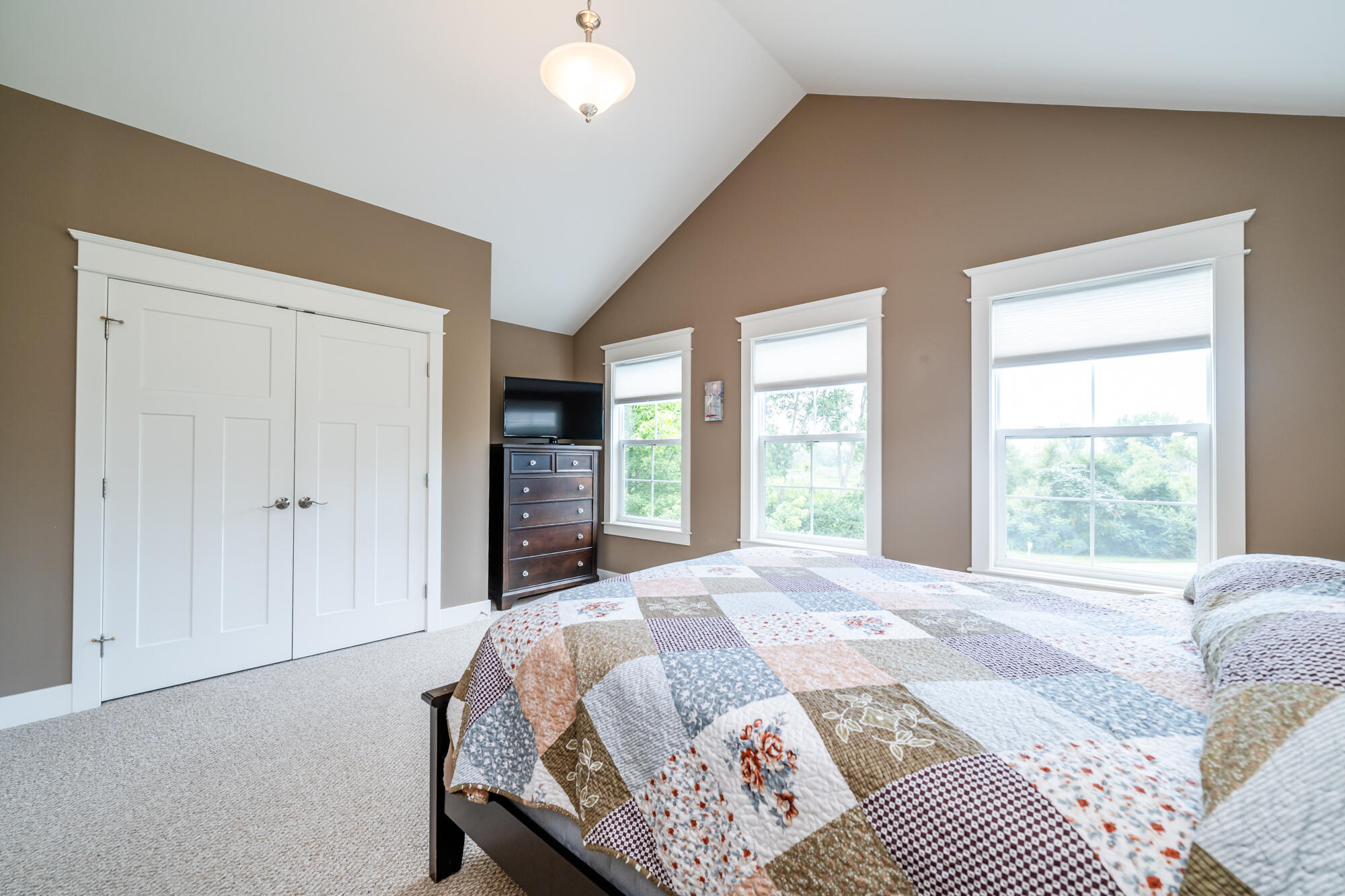 670 Beachwood Path