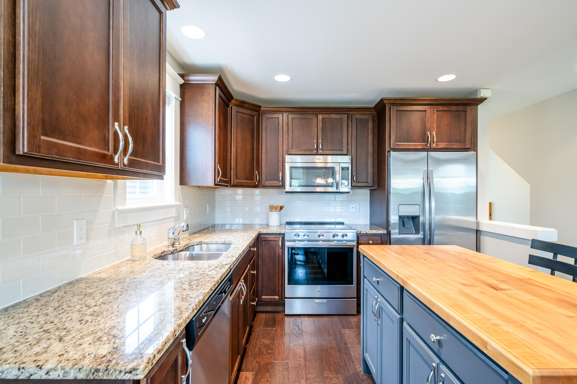 670 Beachwood Path