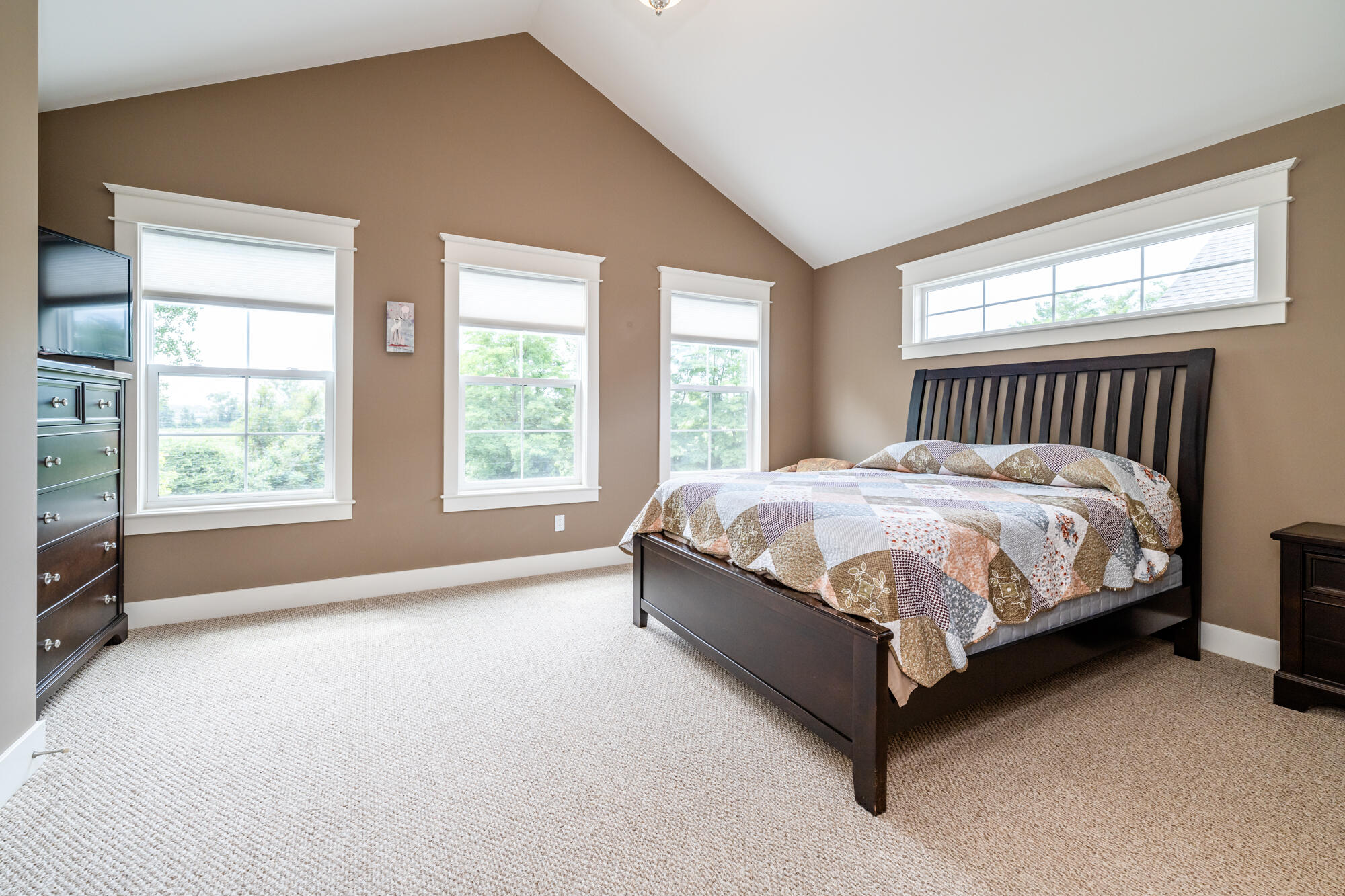 670 Beachwood Path